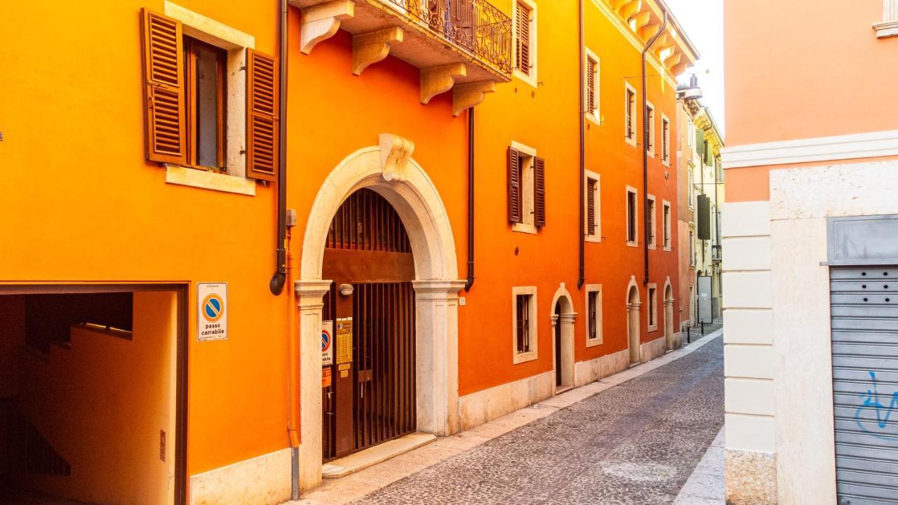 Apartamento Casa Nicola Ai Filippini Verona Exterior foto